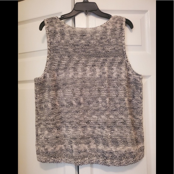 GAP V Neck Marled Knit Sweater Tank Top NEW - Picture 3 of 10